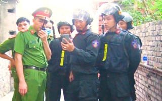 Video: Bắt được người cha bạo hành con gái 6 tuổi ở Bắc Ninh