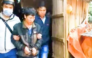 Video: Bắt thanh niên đột nhập phòng ngủ, trói tay chân, bịt miệng cô gái rồi cướp tài sản