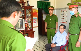 Video: Bắt giam chánh văn phòng Sở Y tế tỉnh Tiền Giang vì nhận hối lộ