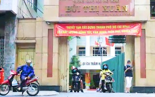 Video: Gần 100 học sinh THPT Bùi Thị Xuân nghỉ học vì có một phụ huynh bay chuyến VN213