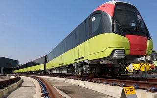 Video: Cận cảnh đoàn tàu của metro Nhổn - ga Hà Nội sẽ chạy thử vào 12-2021
