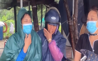 Video: Tìm thấy thi thể 3 ngư dân bị nước cuốn mất tích ở cửa biển