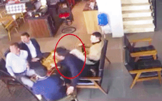 Video: Khoảnh khắc nổ súng tại quán cà phê ở TP Vinh, nghi phạm đã bị bắt