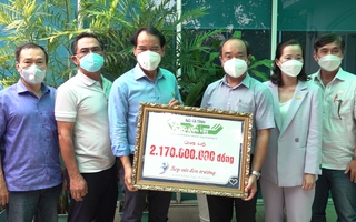Hơn 2 tỉ đồng tiếp sức tân sinh viên đến trường từ CLB Nghĩa tình Quảng Trị