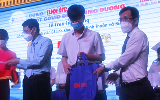 Video: Trao học bổng cho 77 tân sinh viên có hoàn cảnh khó khăn ở 3 tỉnh