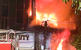 Video: Cháy nhà ở TP Thanh Hóa, vợ chồng trẻ và con gái tử vong