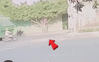 Video: Trích xuất camera vụ chạy xe tốc độ kinh hoàng, tông 2 ông cháu