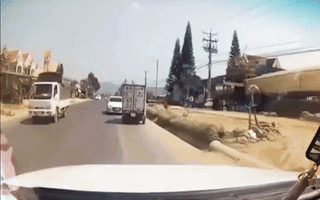 Video: Ôtô lấn làn gây tai nạn liên hoàn ở Lâm Đồng