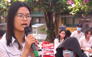 Học sinh hỏi thầy cô câu hỏi khó: 'Làm sao biết mình thích ngành đó hay không'?