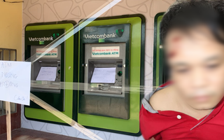 Video: Bắt giữ người đập phá hàng loạt trụ ATM ở Bình Dương