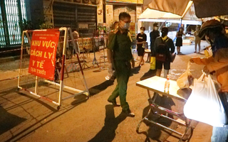 Video: Phong tỏa toàn bộ chung cư Ehome 3 ở Bình Tân
