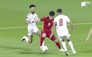 Video: Trọng tài Iraq 'cướp' quả penalty của đội tuyển Việt Nam?