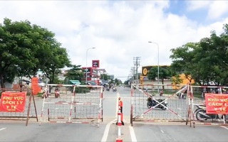 Video: Trường hợp nào được ra vào khu vực giãn cách ở Bình Tân và Hóc Môn?