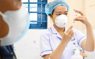 Video: Kiến nghị cấp phép khẩn cho vắc xin Nano Covax của Việt Nam