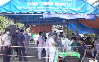 Video: Phát hiện ca COVID-19, Đồng Tháp phong tỏa Bệnh viện Sa Đéc