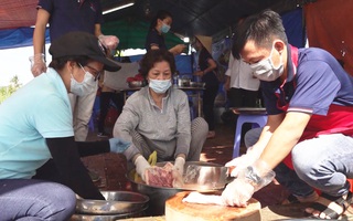 Góc nhìn trưa nay | Bếp ấm quê hòa lẫn hương vị tình người mùa dịch COVID-19