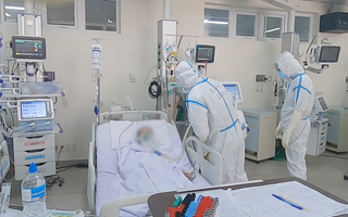 Video: Thành lập 12 trung tâm hồi sức tích cực COVID-19 trên cả nước