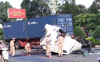 Video: Container tông xe bồn, 1 người chết, 2 người bị thương