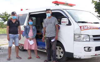 Video: Kiên Giang phát hiện 2 xe cứu thương tư nhân chở người ‘thông chốt’