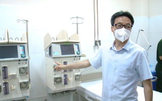 Video: Phó thủ tướng Vũ Đức Đam khai trương Bệnh viện dã chiến truyền nhiễm 5G