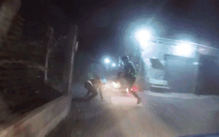 Video: Truy bắt nghi phạm bắn trộm chó lúc nửa đêm ở Bình Chánh