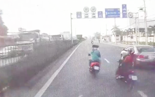 Video: 2 nhóm thanh niên rượt đuổi, đánh nhau 'như phim hành động' trên quốc lộ 22