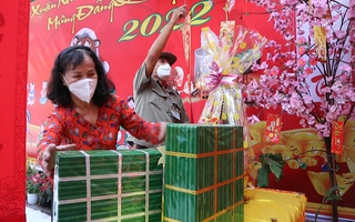 Video: Hẻm Sài Gòn rực sắc xuân