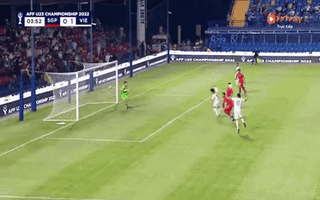 Video: Khoảnh khắc Văn Tùng đánh đầu cận thành mở tỉ số 1-0 cho U23 Việt Nam