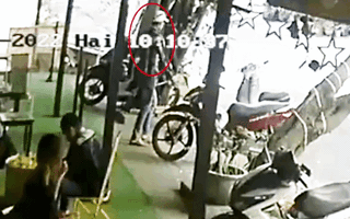 Video: Vụ mất xe xịn khó hiểu, người lạ bắt chuyện ở quán nước, chủ xe 'tự nguyện' đưa chìa khóa?