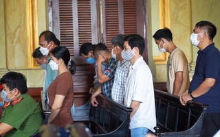 Video: Bảo kê đánh bạc, cựu phó trưởng công an phường bị tuyên án 4 năm 6 tháng tù