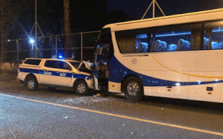 Video: Tai nạn giữa xe cảnh sát với xe khách 45 chỗ tại Phú Nhuận, TP.HCM