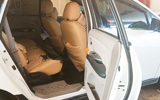 Video: Trộm đập nát cửa ô tô lấy cắp tài sản của phóng viên