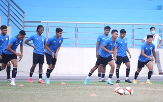 Video: Xem U23 Indonesia tập chiến thuật, chuẩn bị trận mở màn với U23 Việt Nam