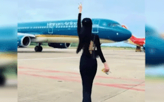 Video: Cục Hàng không nói về vụ cô gái nhảy múa gần máy bay đang di chuyển ở Phú Quốc
