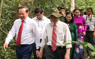 Video: Lãnh đạo TP.HCM thăm khu di tích căn cứ Trung ương cục Miền Nam