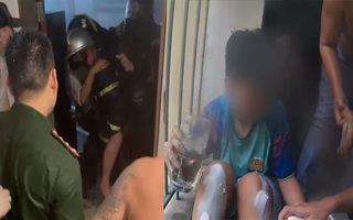 Video: Cảnh sát giải cứu nam sinh mắc kẹt trong căn hộ đang cháy ở tầng 20