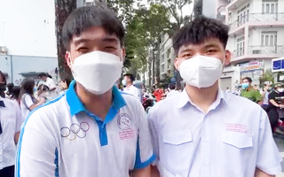 Video: Thí sinh ôn 'trúng tủ' môn văn nhờ xem dự đoán trên mạng