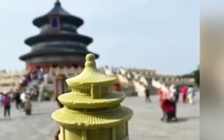 Video: Kinh ngạc với loại kem châm lửa đốt vẫn không tan chảy ở Trung Quốc