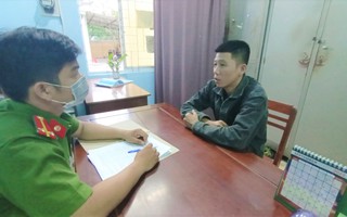 Video: Đi tiểu trước quán nhậu, một thanh niên bị đâm trọng thương