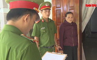 Quảng Ngãi: Bắt giam nữ thầy bói lừa đảo