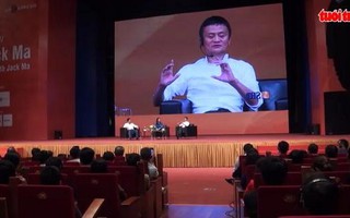 Tỷ phú Jack Ma truyền cảm hứng khởi nghiệp cho sinh viên Việt Nam