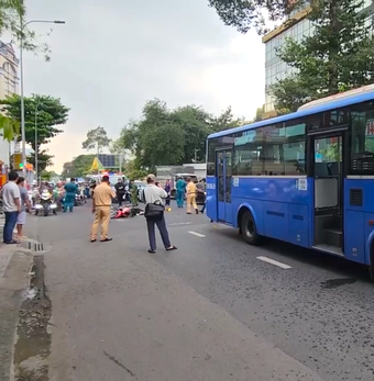 Xe buýt chạy 18km/h cán một thanh niên tử vong ở đoạn đường đông đúc tại Gò Vấp