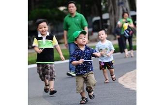 Chỉ cần có ai ở nhà, đang đợi...