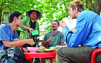 Đi tìm "Lunch Lady" ở Sài Gòn