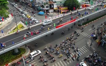 Việt Nam 2045: Khơi dậy động lực, khai sáng để phát triển