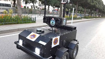 Tunisia dùng robot cảnh sát tuần tra vùng phong tỏa