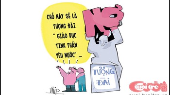 Huyện nghèo xây tượng đài: Đằng nào cũng đã hết hơi...