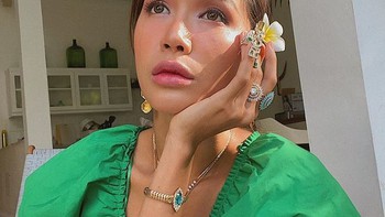 'Cần anh như CẦN THƠ', phấn khích vì sắp được đi... cách ly, chỉ có 'Siêu mẫu Indo gốc Việt' Minh Tú!