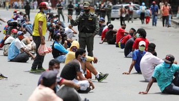 Những hình phạt lạ ở Venezuela với người vi phạm quy định chống dịch Covid-19