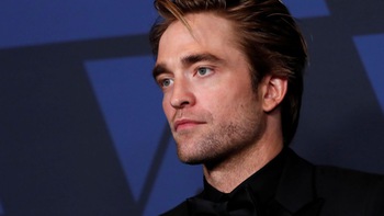 'Người dơi' Robert Pattinson dương tính với COVID-19
